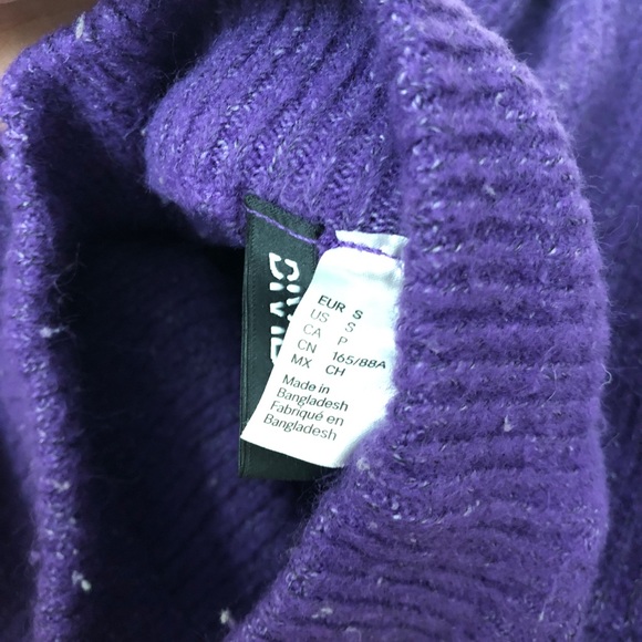 purple h&m sweater - Picture 2 of 2